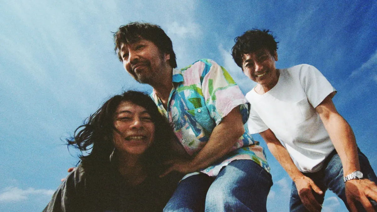 Sunny Day Service, MONO NO AWARE in \u5927\u962a\u5e02