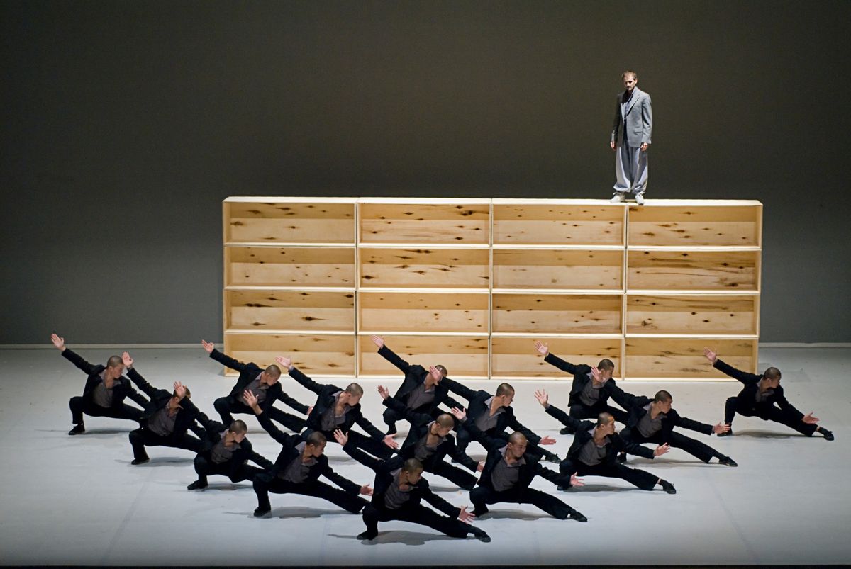 Sidi Larbi Cherkaoui \/ Sadler\u2019s Wells  & Shaolin monniken - Sutra