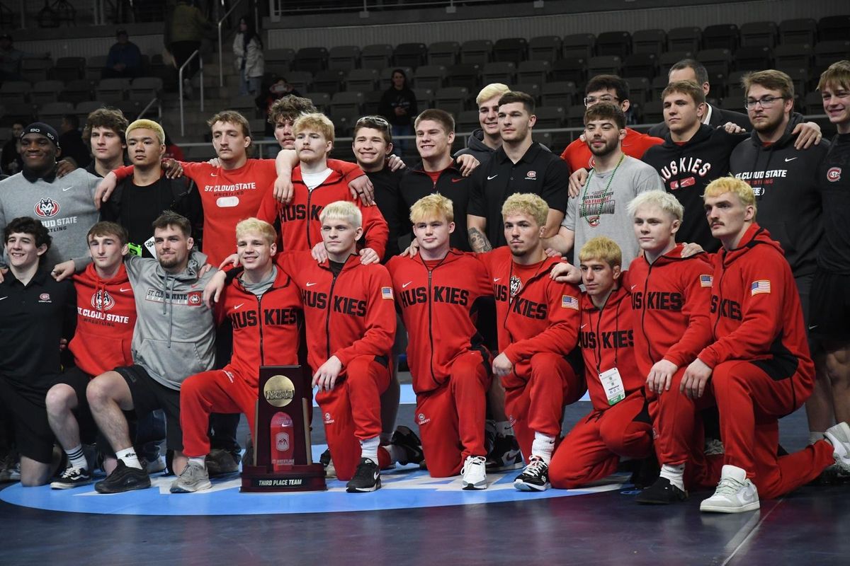 Parking NCAA Mens Hockey Sioux Falls Regional - Session 2