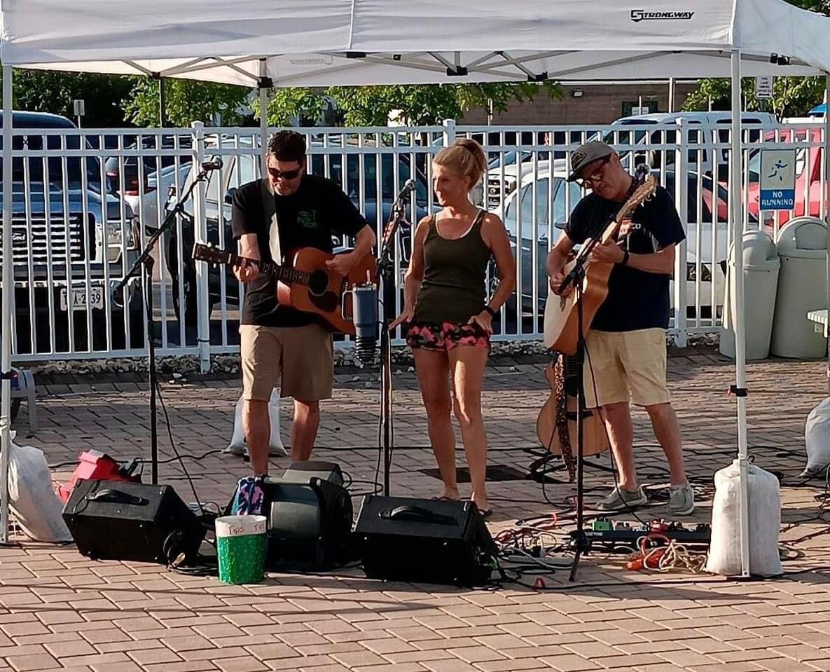 Plastic Eddie Trio at Shorebreak Pizza and Taphouse - Pungo 