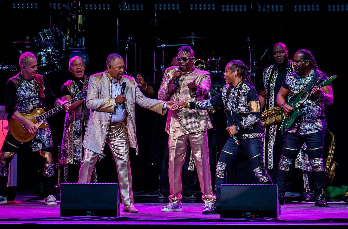 Earth, Wind & Fire - Atlantic City
