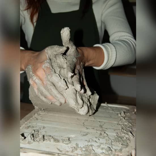 Crea y pinta tu pieza de cer\u00e1mica