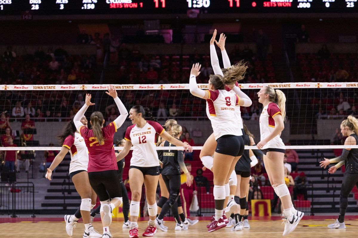 Iowa State Cyclones at Arizona Wildcats Womens Volleyball