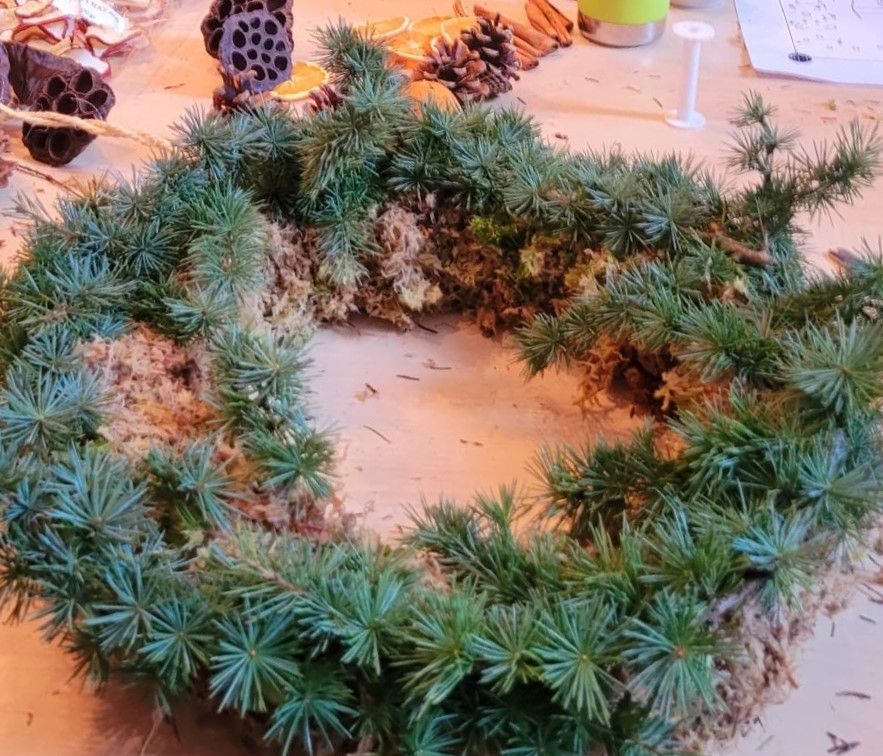 Festive Wreath Making (Morning Workshop)