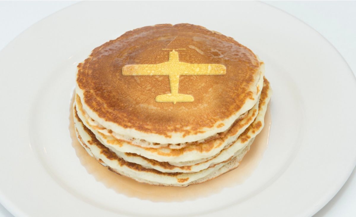 Pancake Breakfast Fly-in\/Drive-in