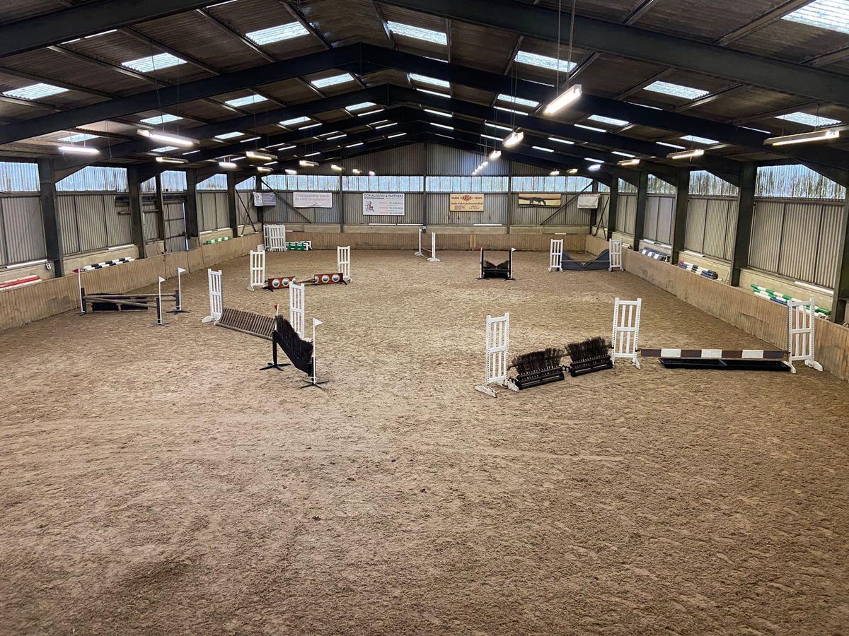 Holme Valley Riding Club Indoor XC with Sue Chadwick