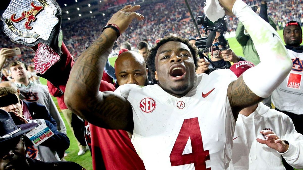 Alabama Crimson Tide vs. Auburn Tigers