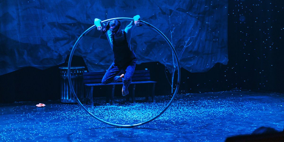 "Solstice: a Winter Circus Experience" at the Wortham Center for the Arts