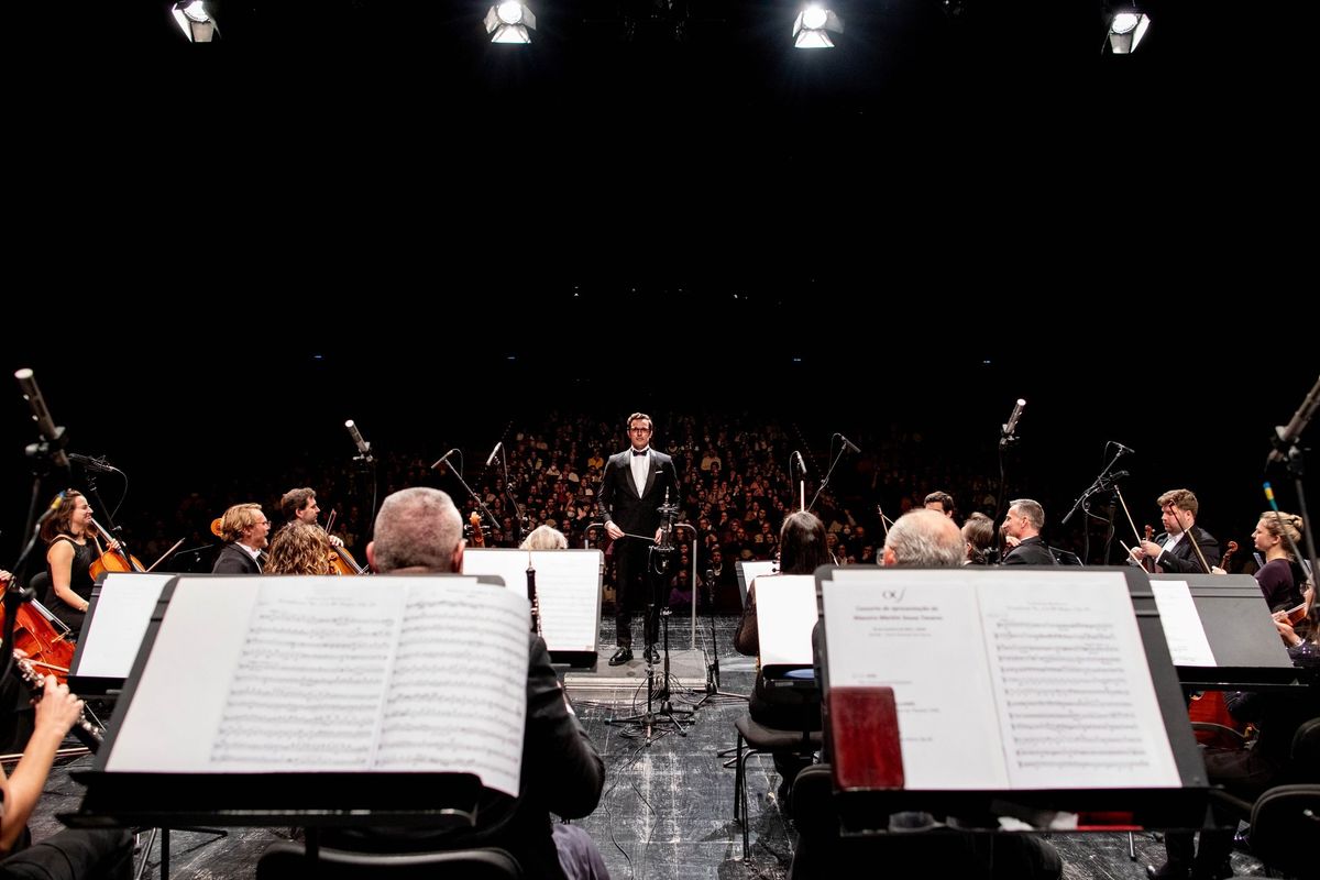 MARTIM SOUSA TAVARES E ORQUESTRA DO ALGARVE | Foco Maestro: Martim Sousa Tavares, no Teatro S\u00e3o Luiz