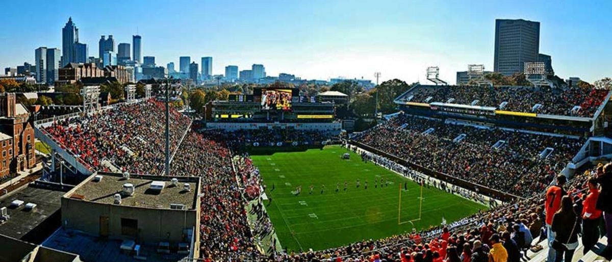 Georgia Tech Yellow Jackets at Colorado Buffaloes Football at Folsom Field Stadium