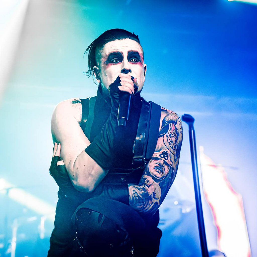 Mechanical Animal - Spouky Kids, Korn Again, NIN UK & Deaftones