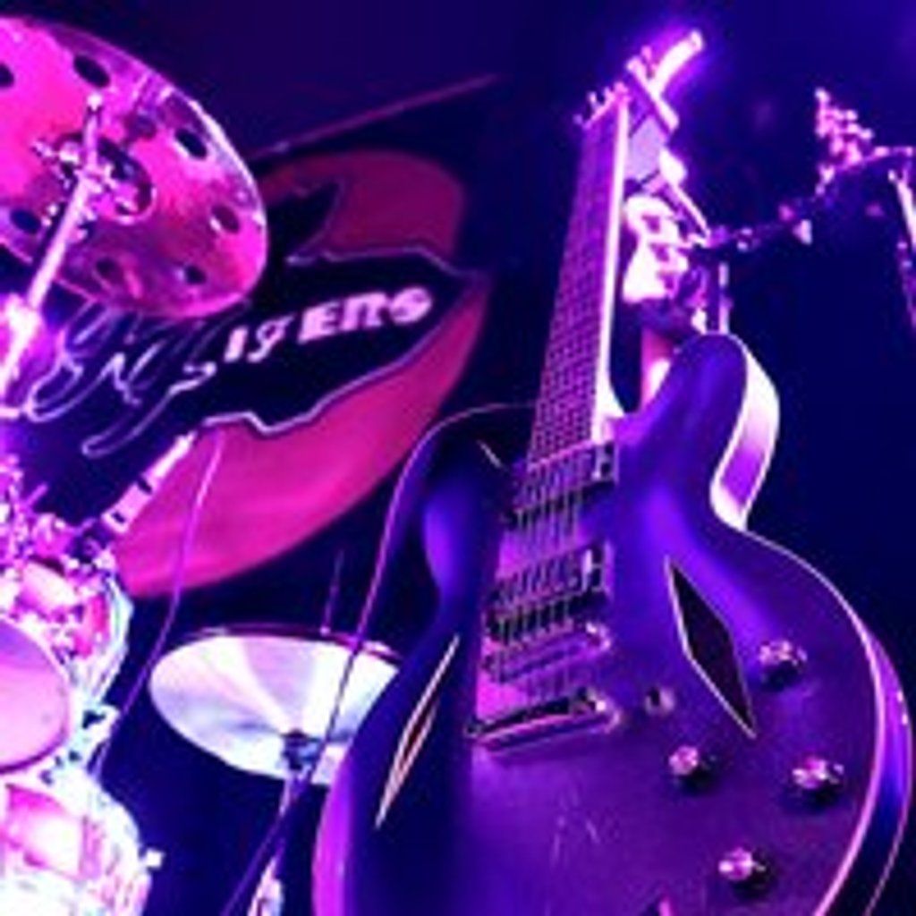 Foo Fifers @ The Venue, Paisley