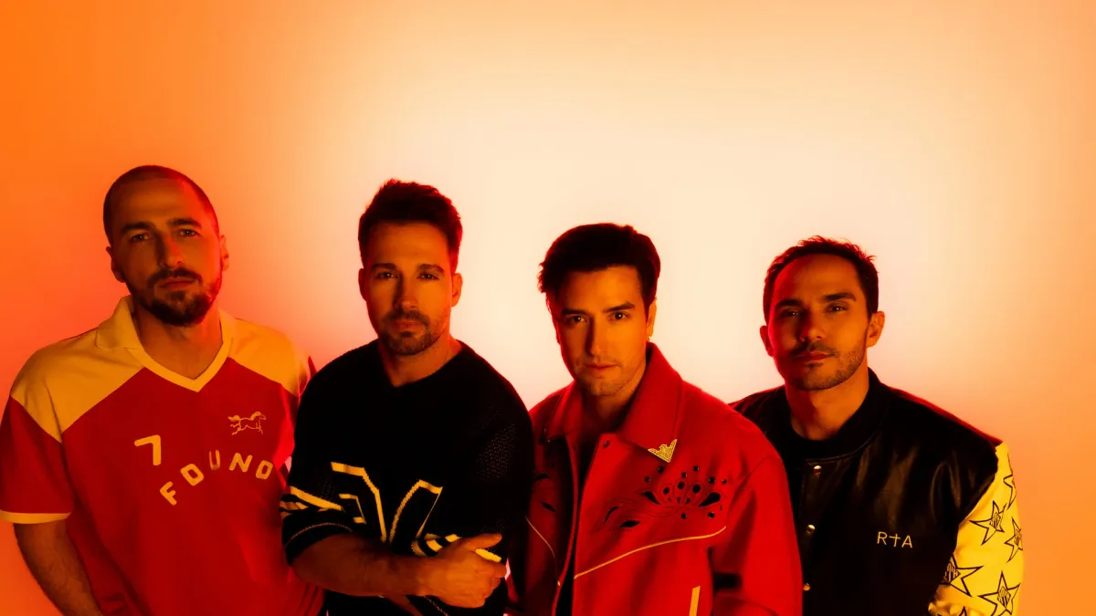 Big Time Rush, Katelyn Tarver, Stephen Kramer Glickman in Baton Rouge