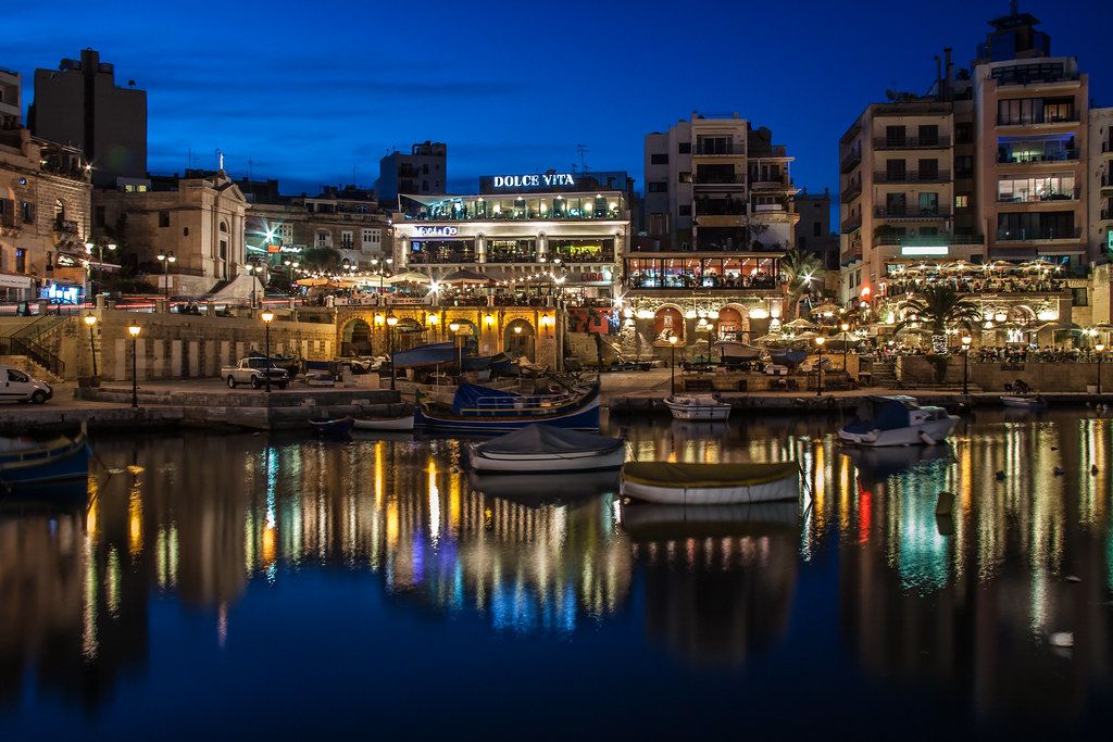 Exclusive Paint & Sip - Evening Over Spinola Bay