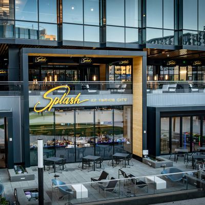 Splash Sports Bar