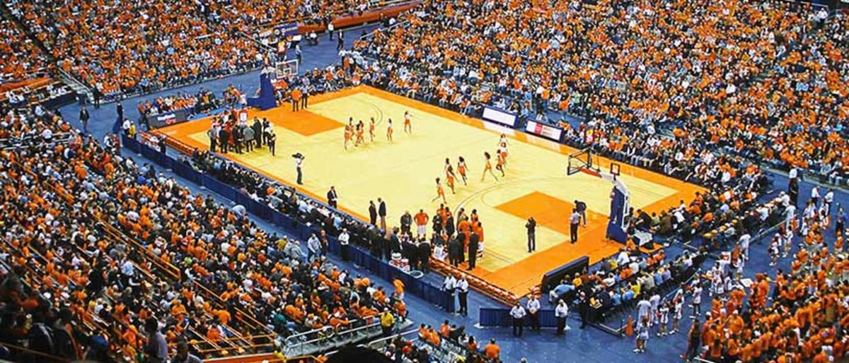 Notre Dame Fighting Irish at Syracuse Orange Mens Basketball at JMA Wireless Dome