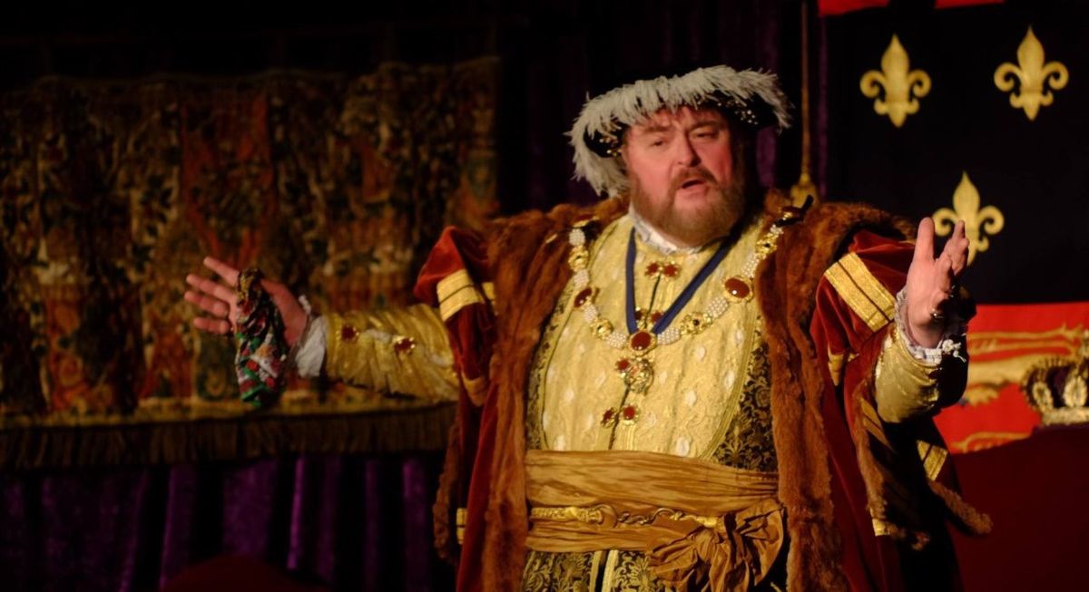 Divorced, Behead, Died : An Audience with King Henry VIII