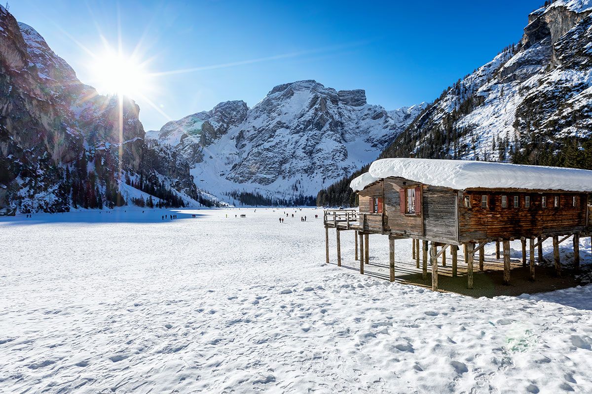 Il Lago di Braies Ghiacciato e Mercatini di Natale di Brunico