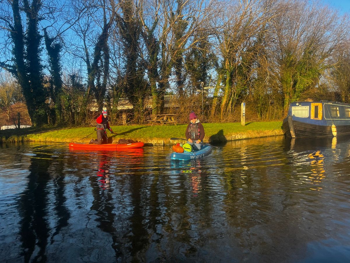 Lancaster Canal. Tewitfield Marina - Canal Turn 4.5 Miles