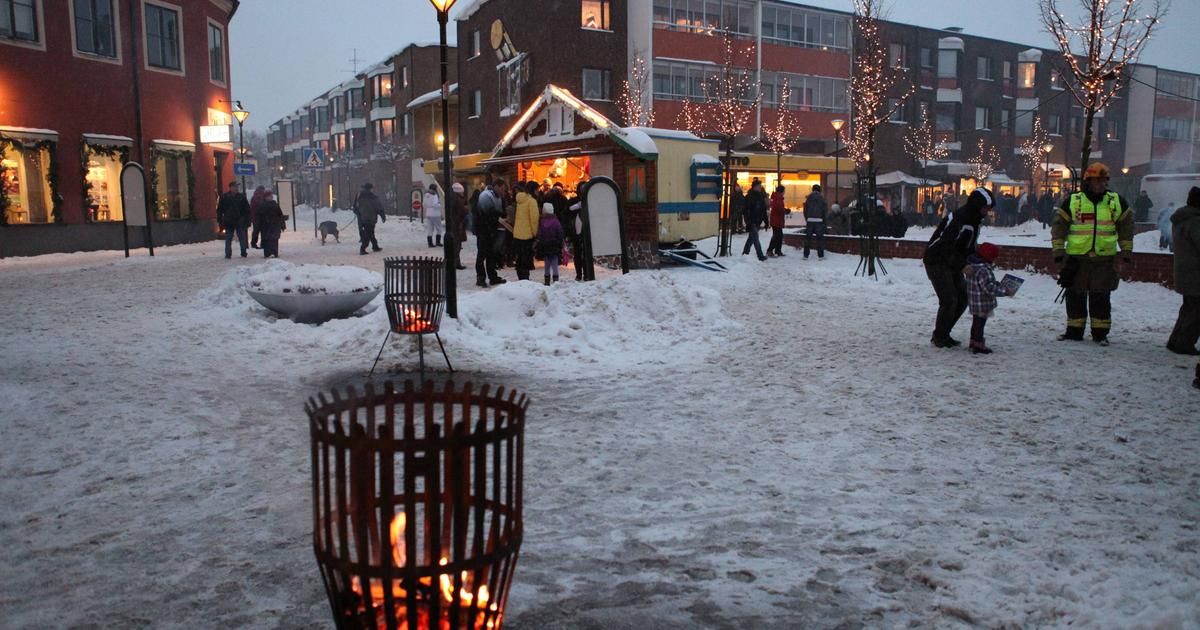 Julmarknad K\u00e4vlinge centrum 7 dec