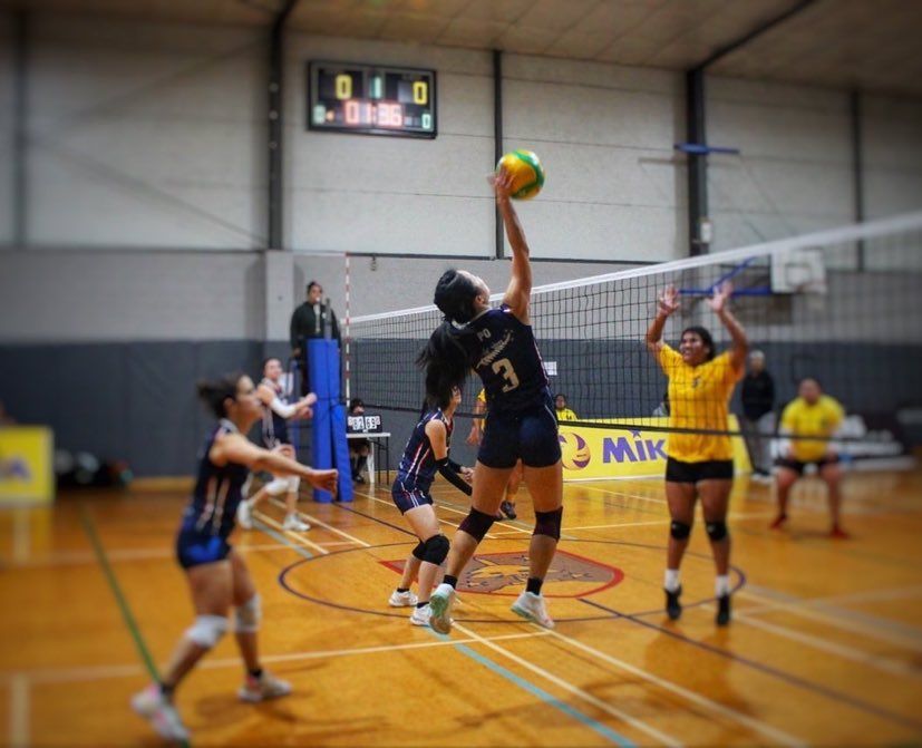 Auckland Club Volleyball League for Adults Div 2 and 3 Teams on Saturday Night 