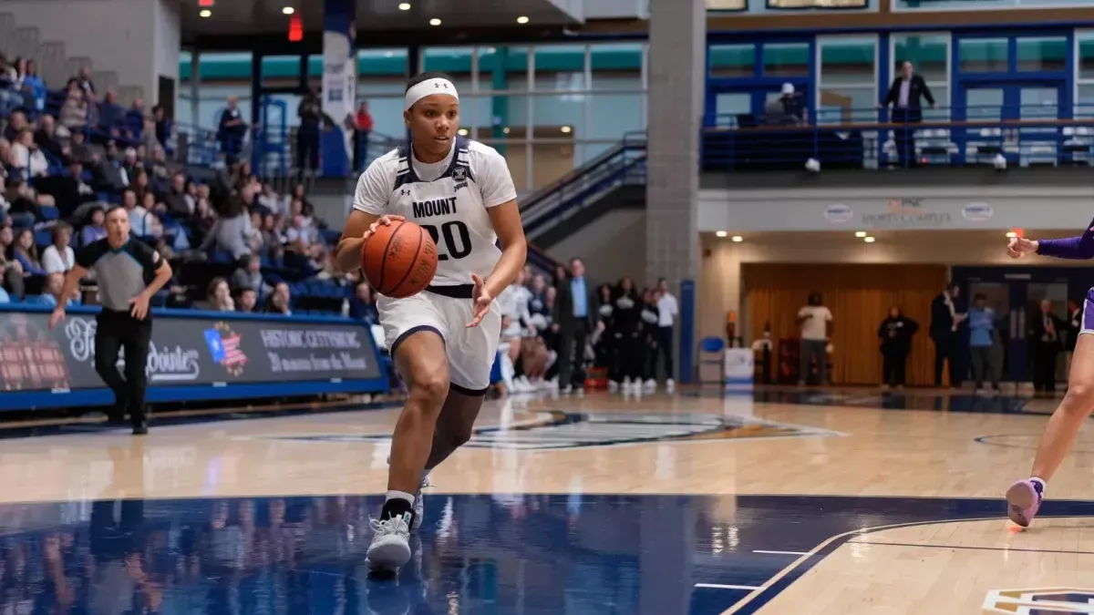 Iona Gaels at Mount St. Mary's Mountaineers Mens Basketball