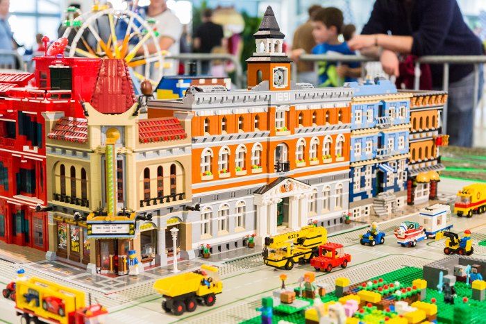 Cleveland Brick Convention LEGO Fan Expo