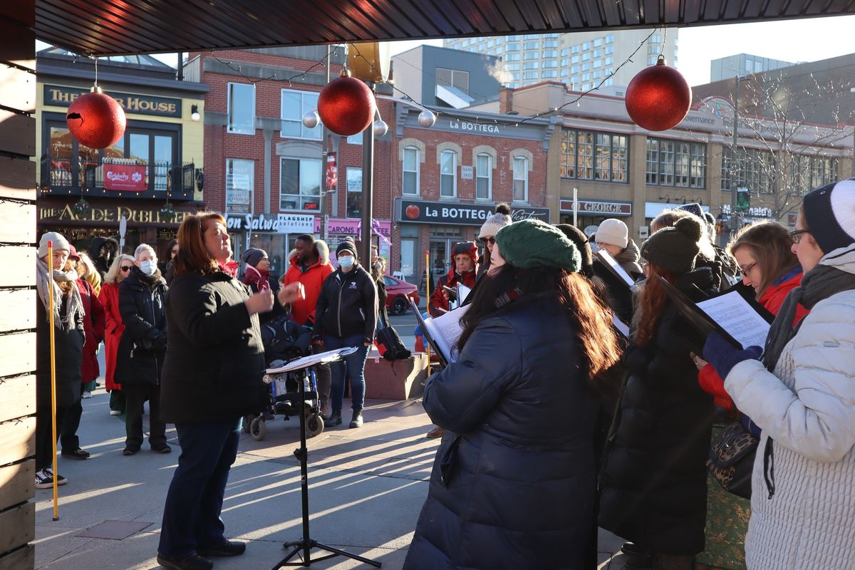 Northern Stars Chorus at the ByWard Market