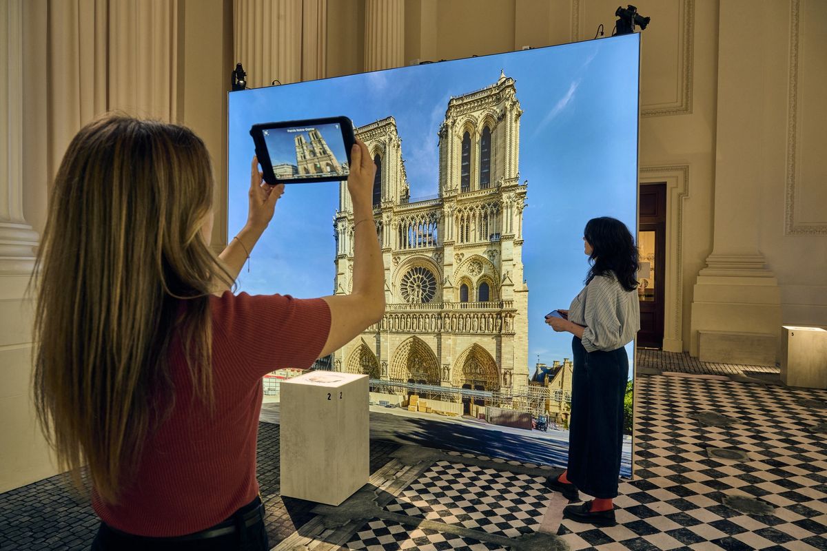 Notre-Dame de Paris: The Augmented Exhibition