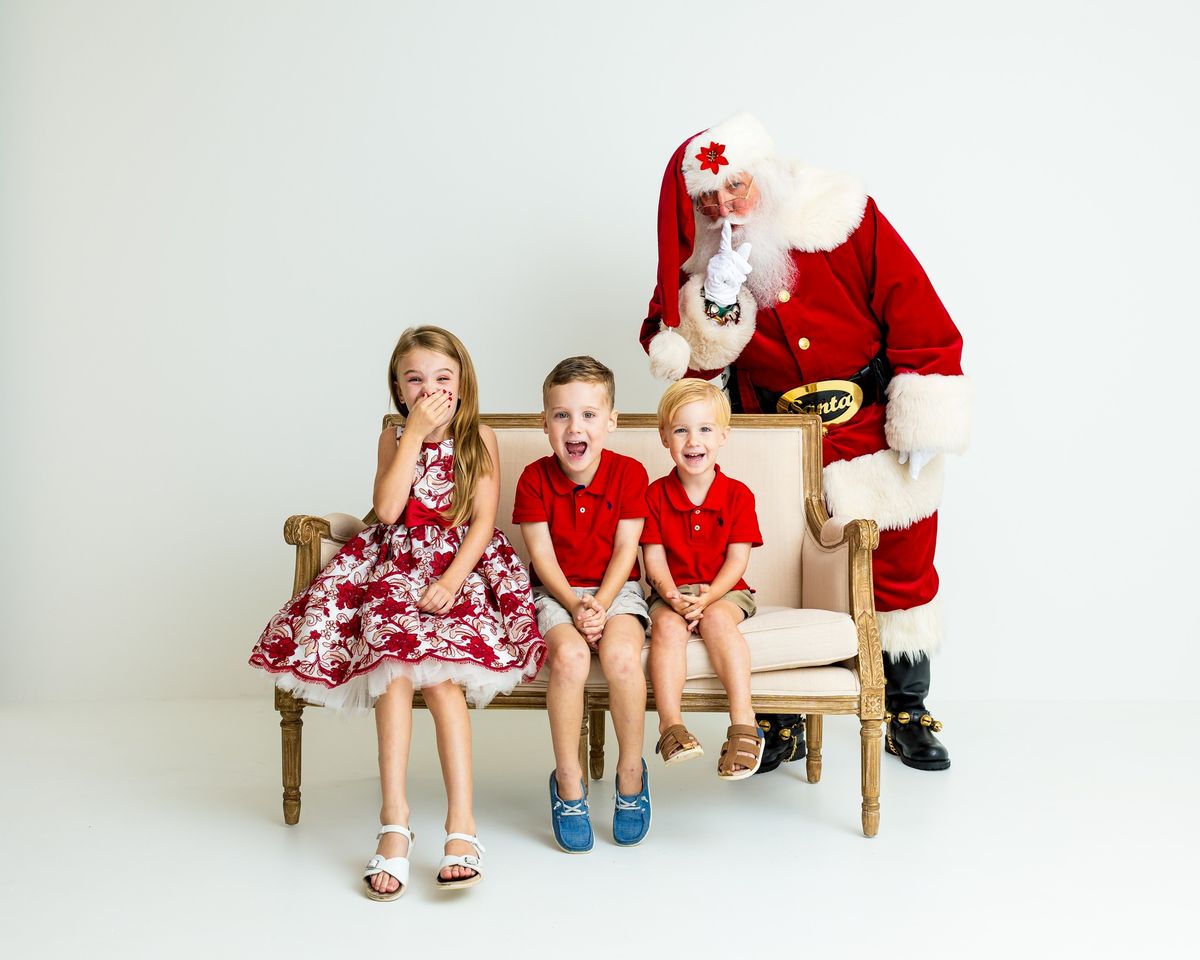 Santa Studio Pictures in Jacksonville, FL