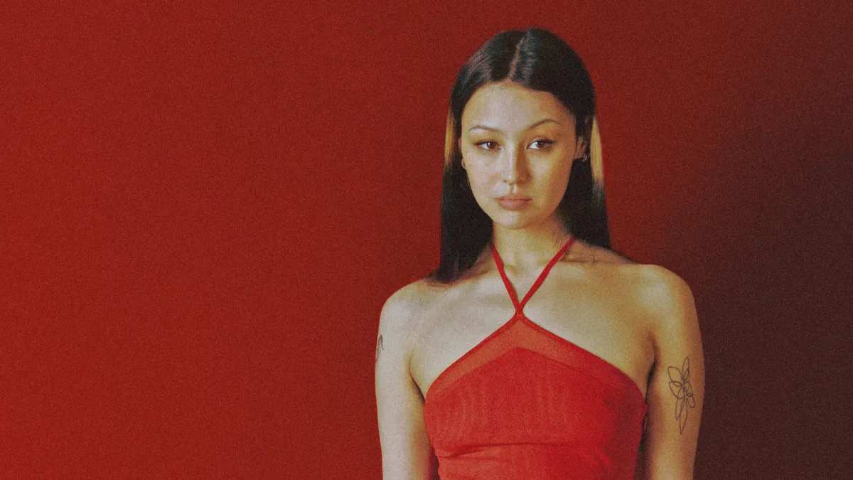 Luna Li in Vancouver