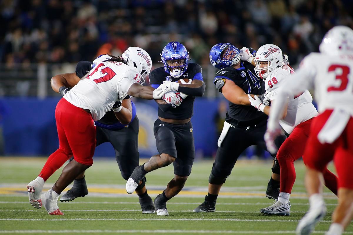 San Jose State Spartans at Fresno State Bulldogs Football