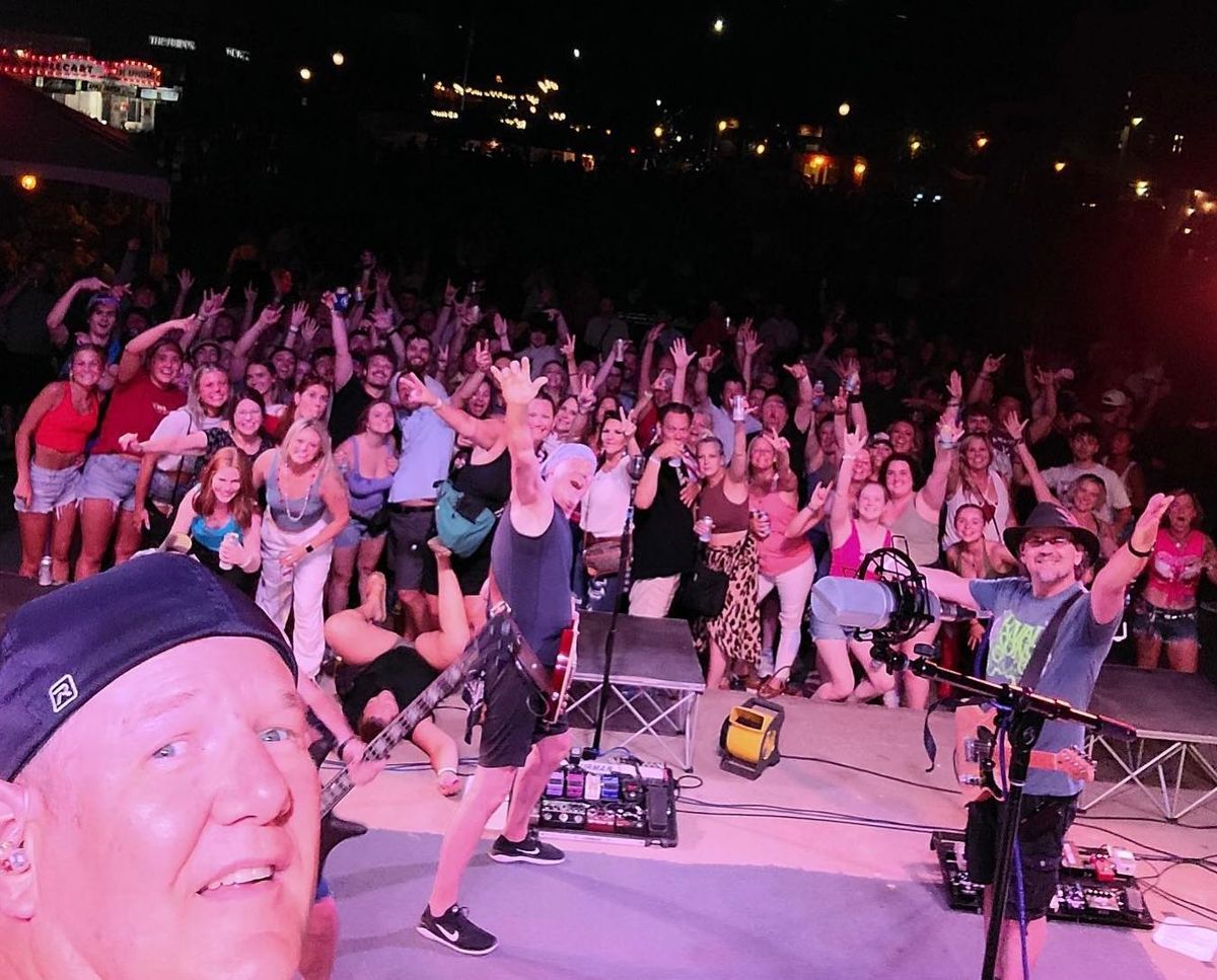 Bigly at the Hudson Booster Days bandshell!