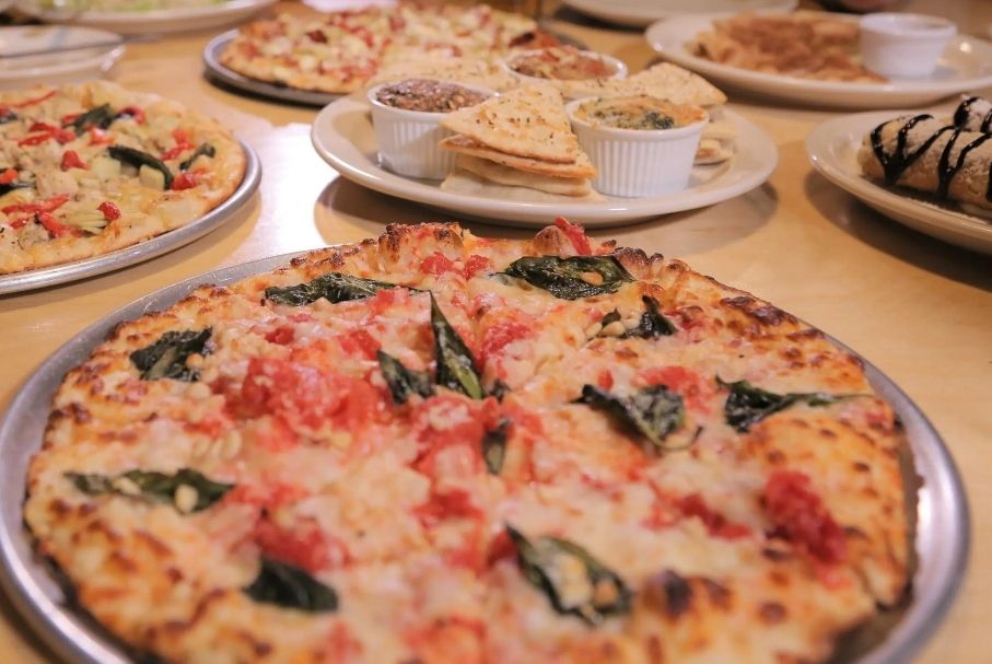 Primary pizza party