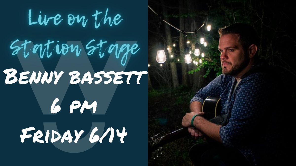 Live Music - Benny Bassett