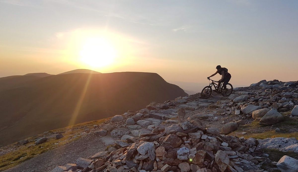 Snowdon Summit Sunrise (Hopefully) 2025