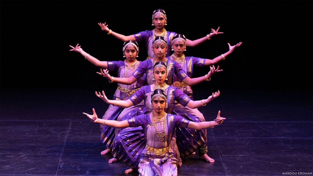 Kalaanjali School of Indian Dance - Kids in the Rotunda