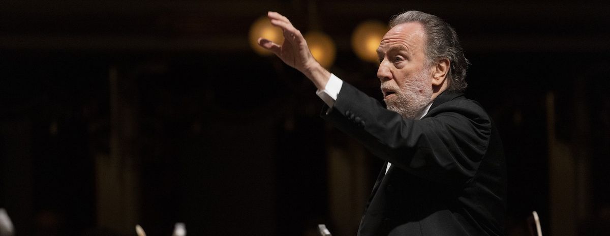 Macbeth - Preview at Guthrie Theater - Wurtele Thrust Stage