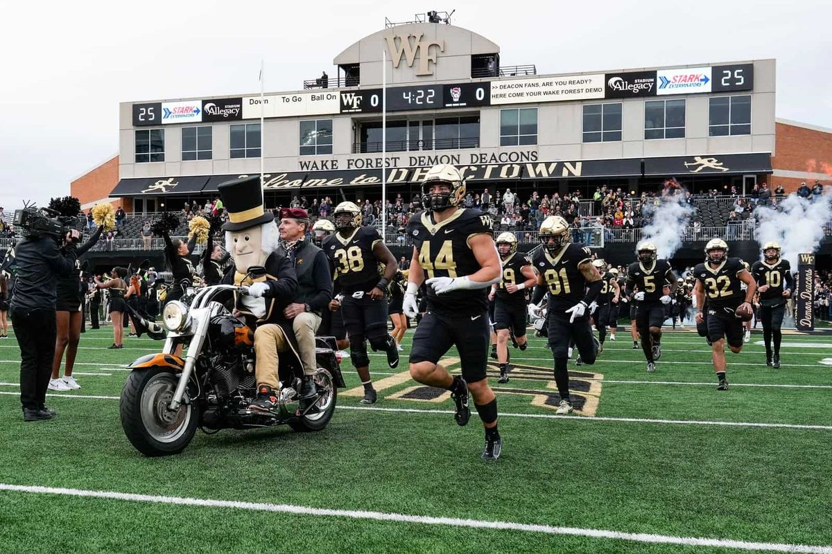 Wake Forest Demon Deacons vs. Delaware Blue Hens