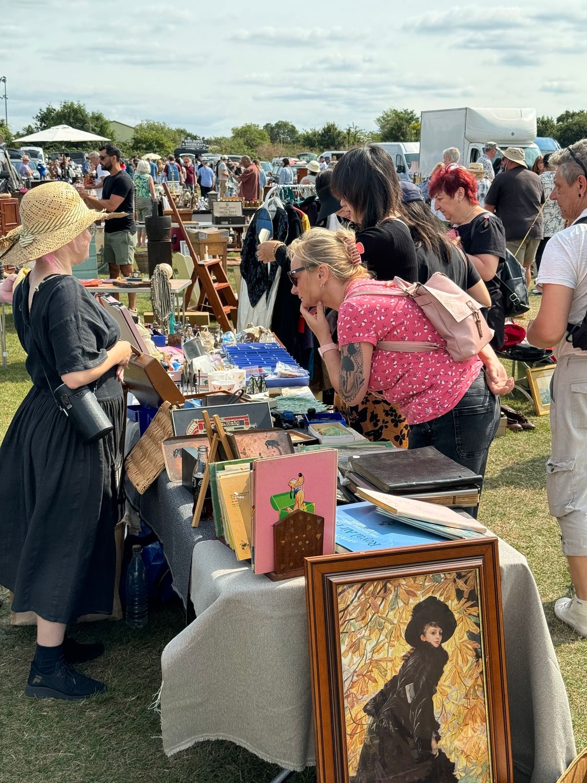 Wimbledon Homes & Antiques Fair