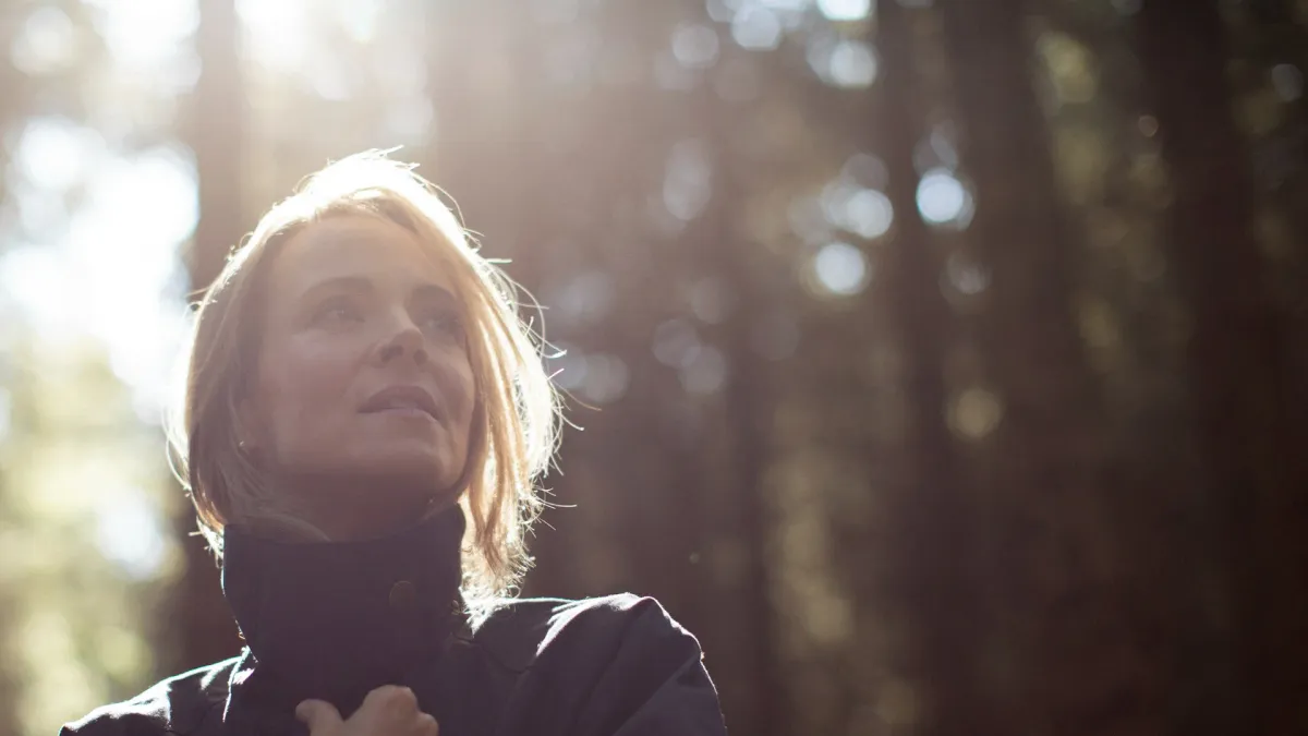 Gemma Hayes, Hugo Barriol in London