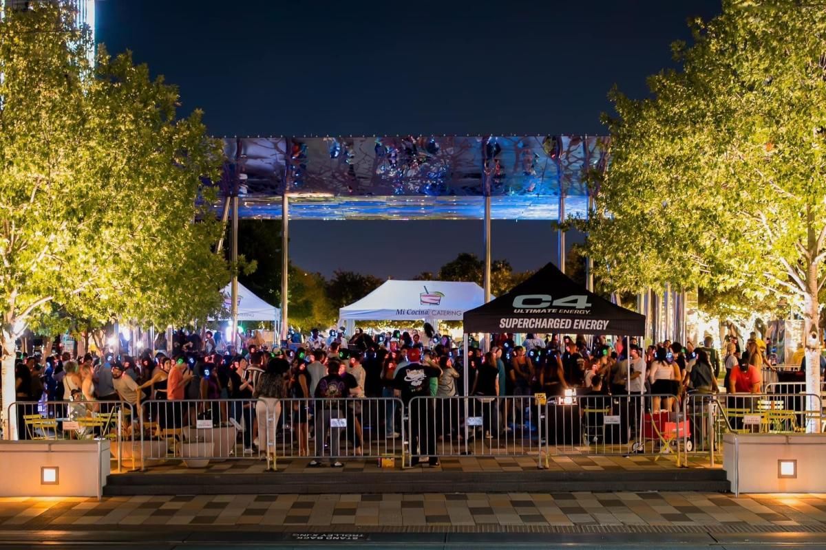 Silent Disco with Dallasites 101 at Klyde Warren Park
