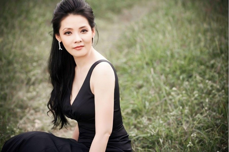 C. Bechstein Klavierabende DUO YA-FEI CHUANG UND ROBERT LEVIN