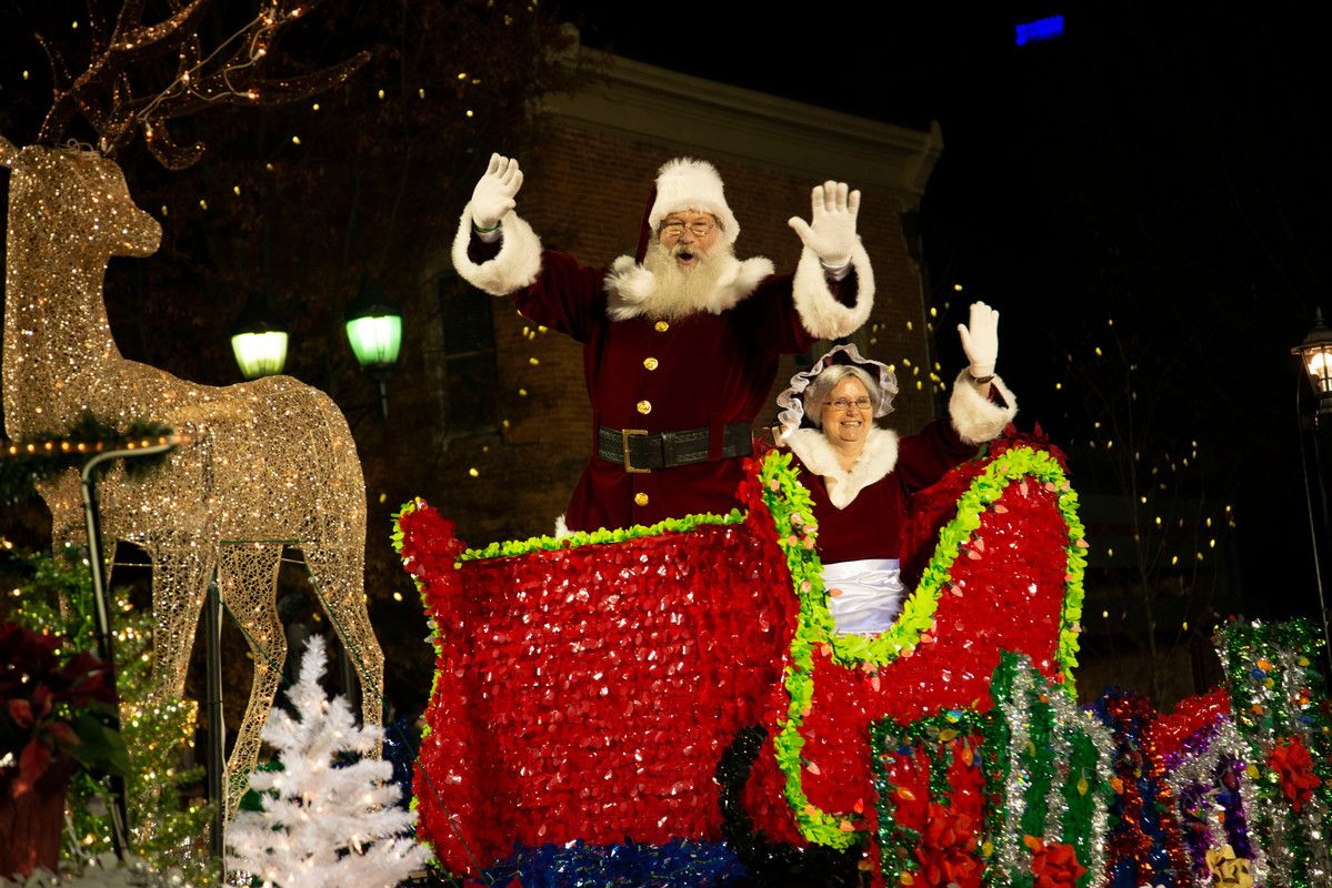 Poinsettia Christmas Parade