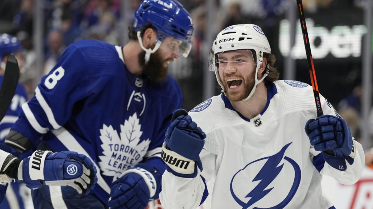 Tampa Bay Lightning at Toronto Maple Leafs