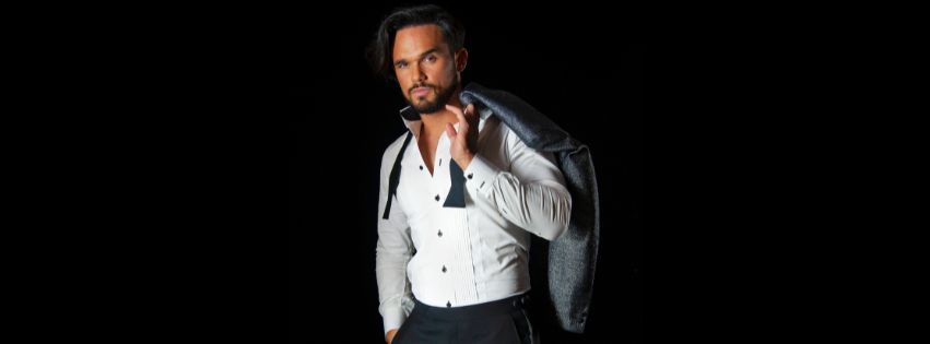 Gareth Gates Sings Love Songs From the Movies