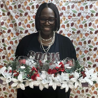 Elyse - Julie- Whitney