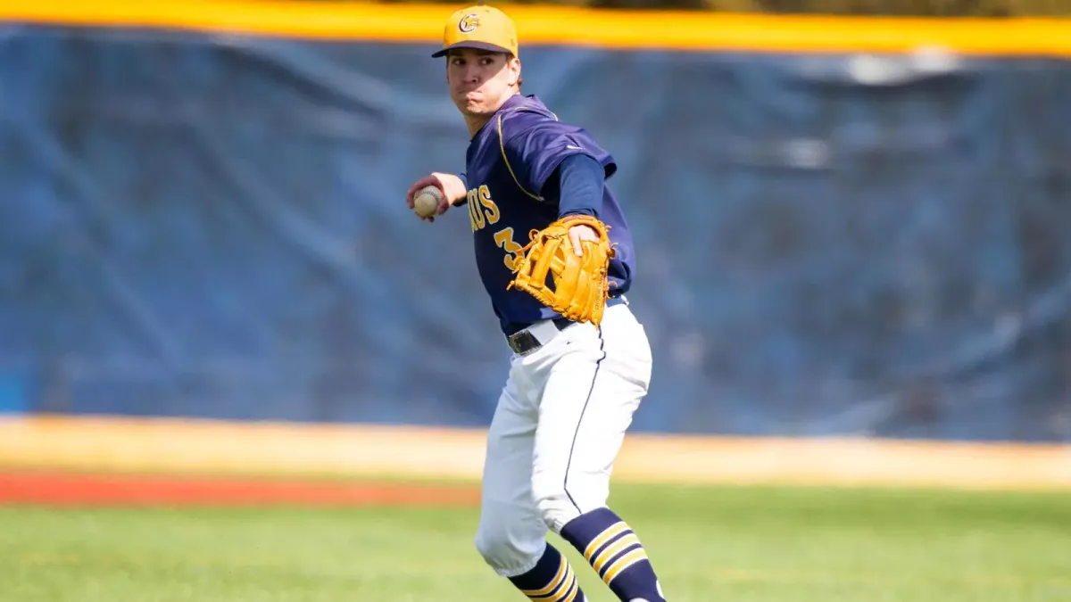 Parking Fairfield Stags at Canisius Golden Griffins Mens Basketball