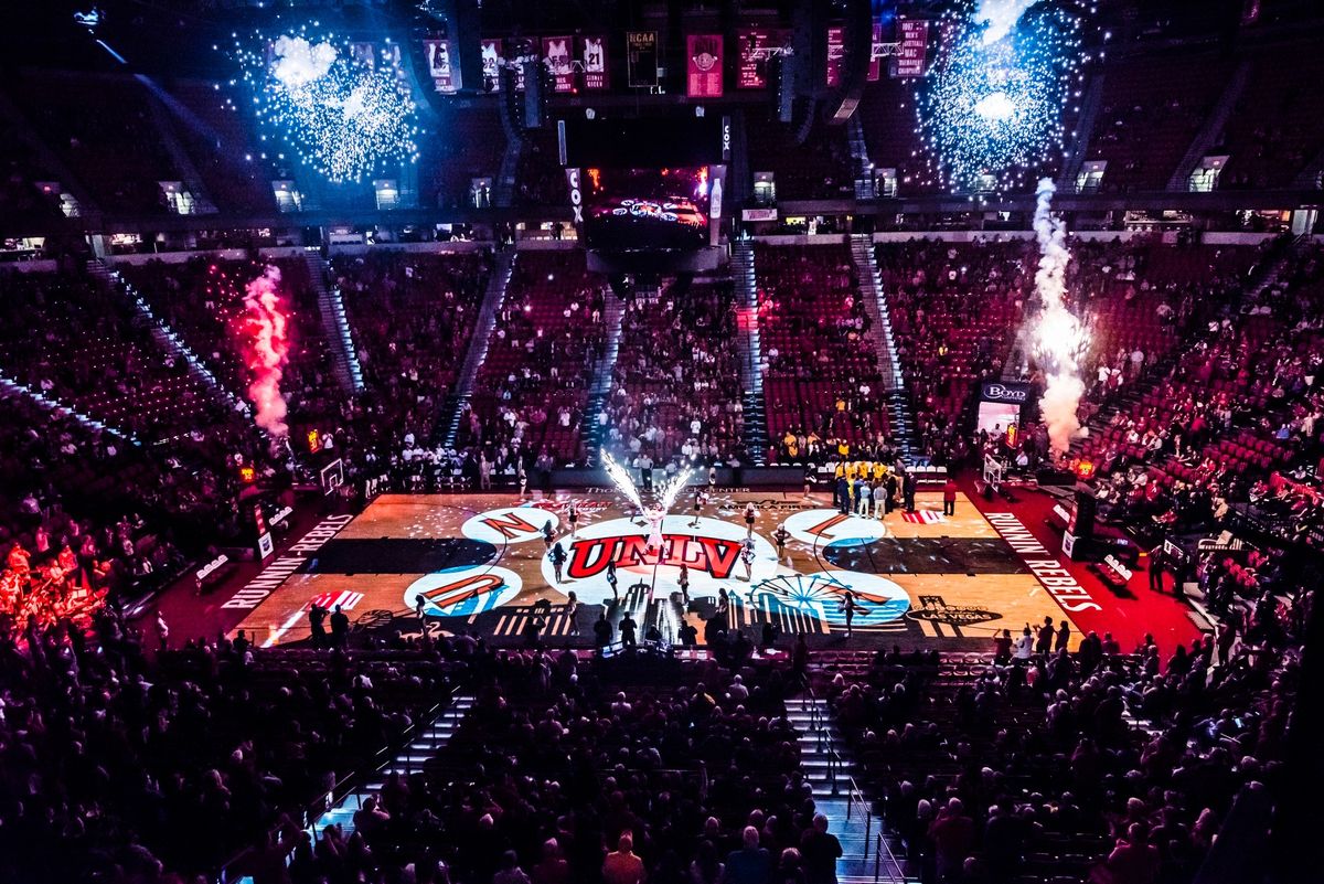 UNLV Rebels Basketball vs. Pepperdine Waves at Thomas & Mack Center