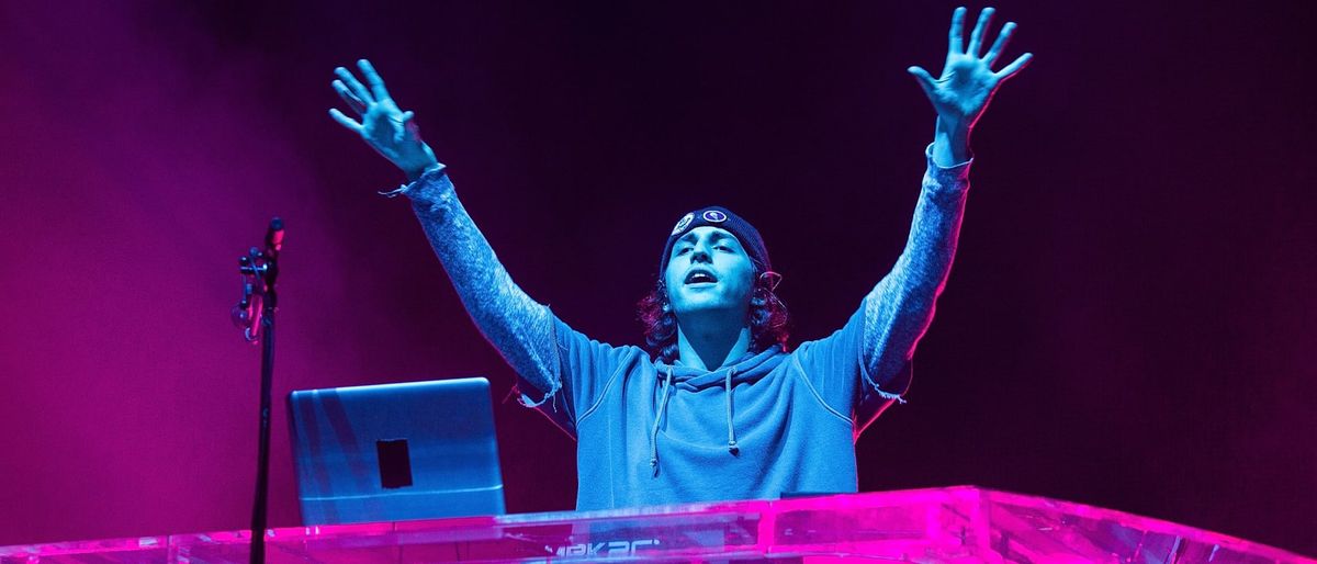 Parking Porter Robinson (21+)